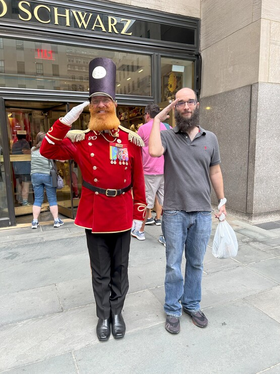NY08032023154147