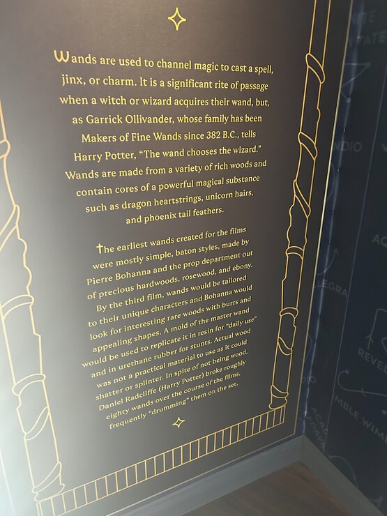 NY08032023182716