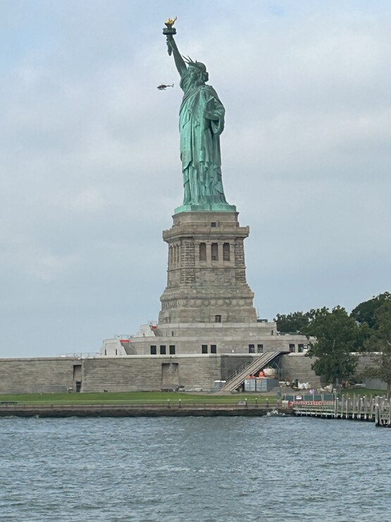 NY08042023091007