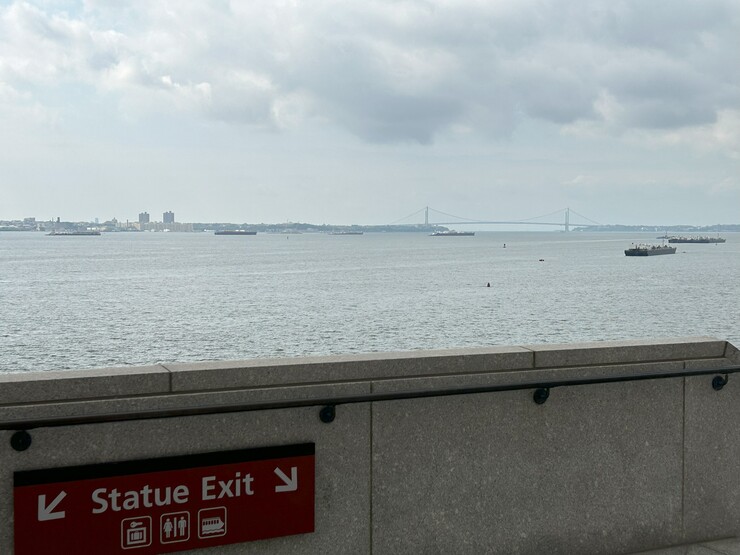 NY08042023095729