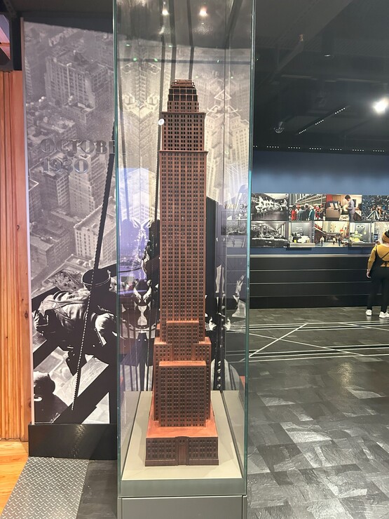 NY08052023084238